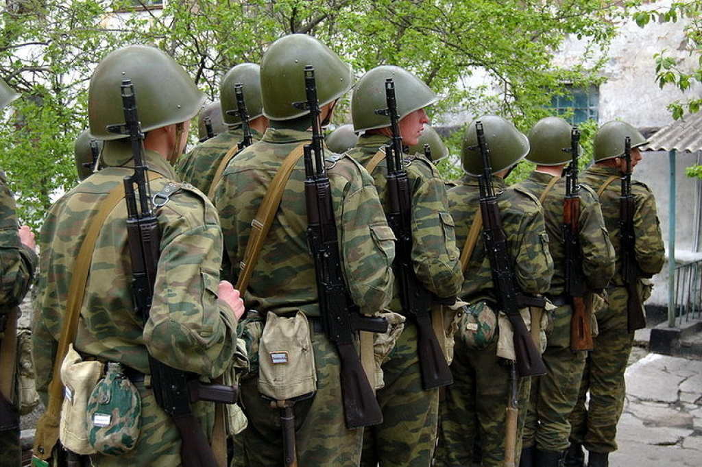 Солдаты. Армия. Строй. Военные.