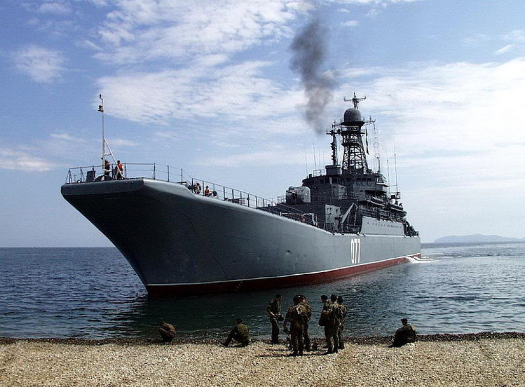 Армия. Солдаты. Морская пехота. Флот. Учения.