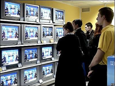 Чаще всего купить в кредит предлагают бытовую технику. Будьте внимательны, занимая деньги!